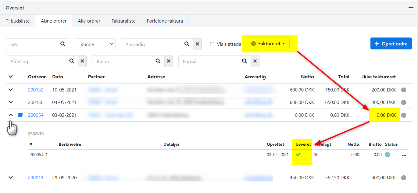 Se åbne ordrer som er faktureret og leveret