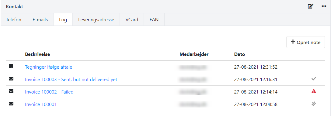 Skærmbillede fra Xena af boksen "Kontakt" på detaljesiden om en partner. En tabel viser hvilke mails der sendt til, hvem der sendte dem og hvornår. Den sidste kolonne viser med nogle ikoner om mailen er kommet frem.