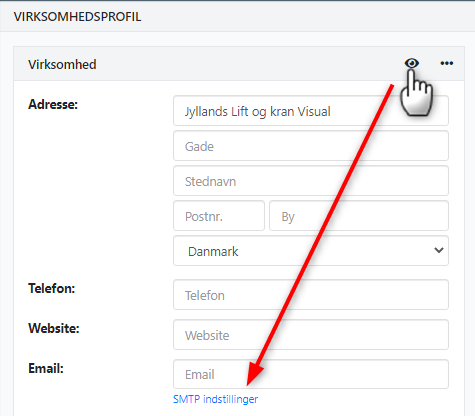 Boksen med virksomhedsoplysninger i Xena. En pil peger på linket til at åbne SMTP-indstillinger.